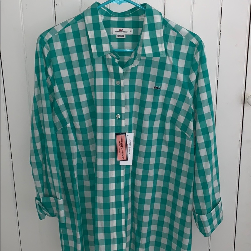 Vineyard Vines Button Down